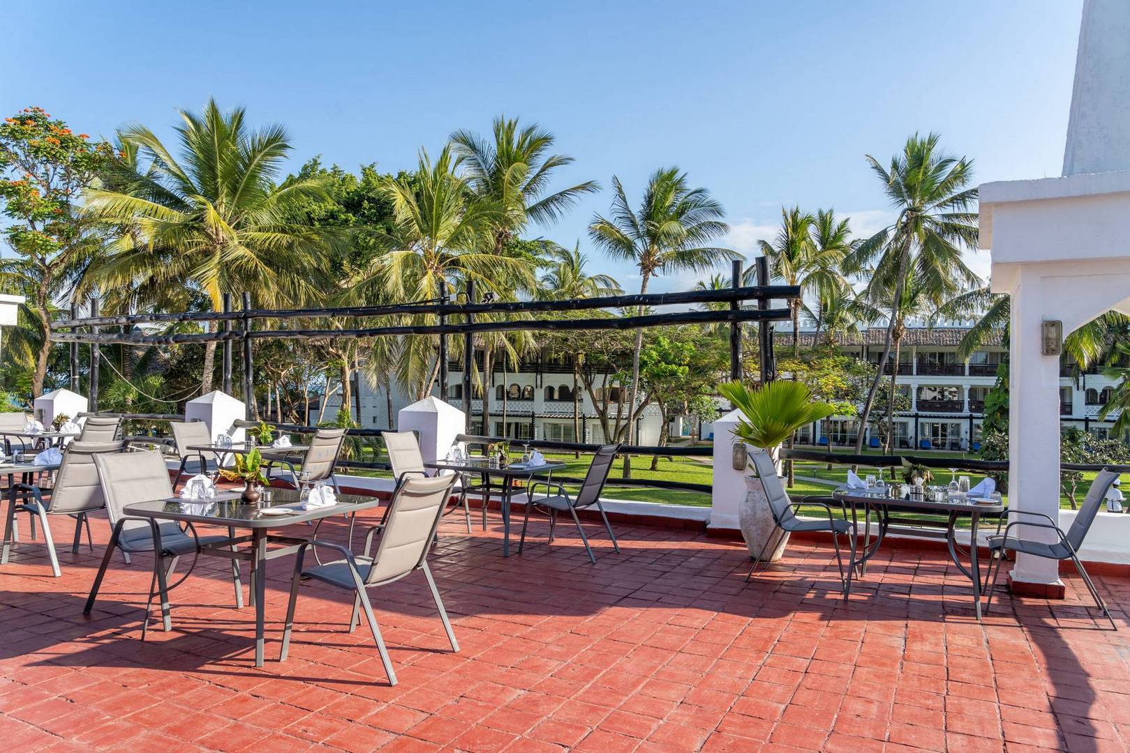 Southern Palm Beach Resort image 4